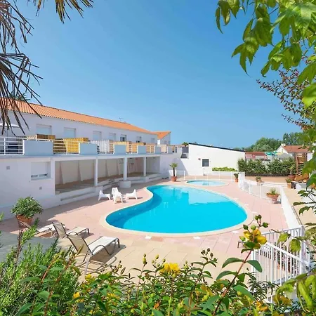 350 M De La Avec Terrasse Bois Saint-Jean-de-Monts