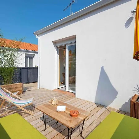 350 M De La Avec Terrasse Bois